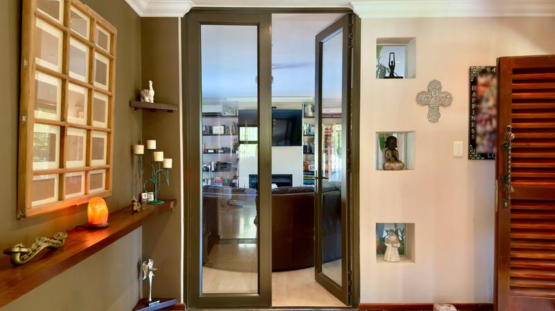 5 Bedroom Property for Sale in Valmary Park Western Cape